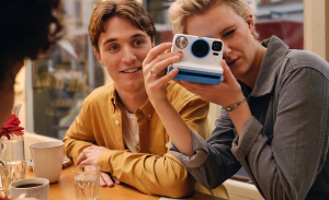 Polaroid Now 1 vs 2